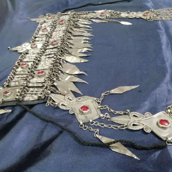 Vintage Turkman Tribal Kuchi Matha Patti, Ethnic Head Piece With Long Dangling - Picture 8 of 9